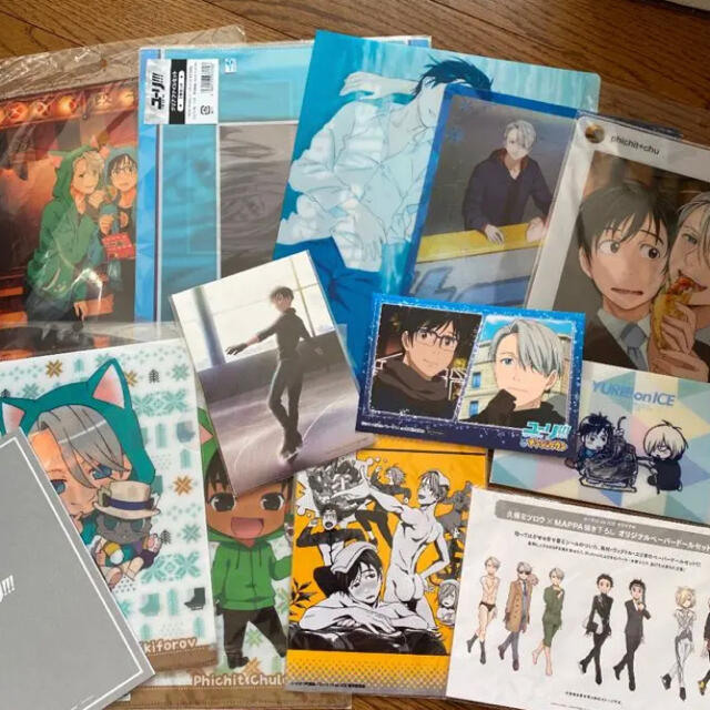 ユーリ!!! on ICE DVD+特典セット | livro.funcionalink.com.br