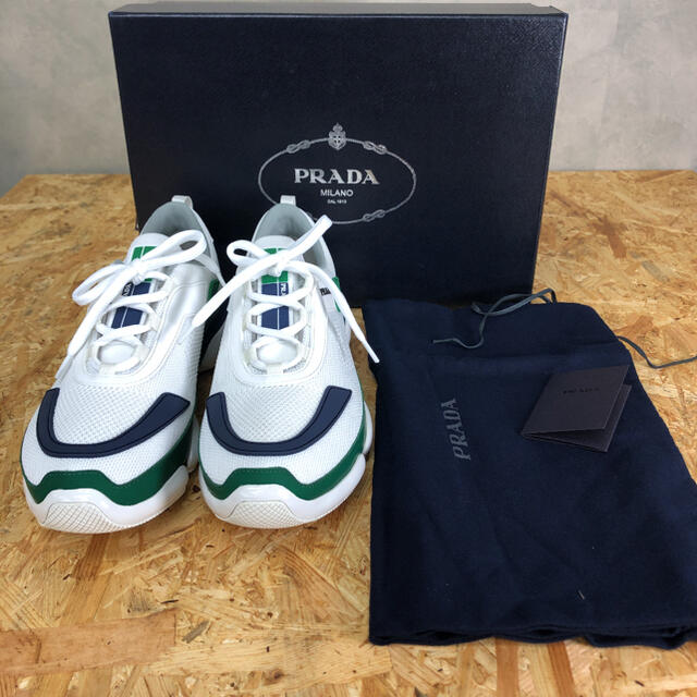 PRADA プラダ　スニーカー