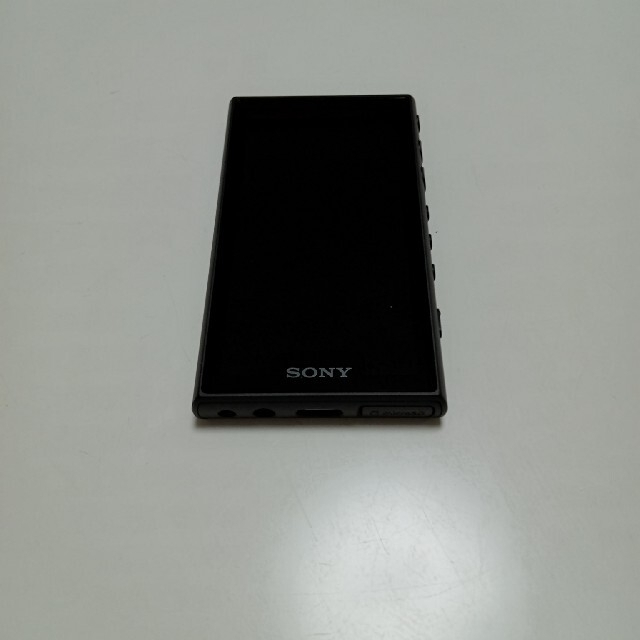 SONY(ソニー)のSONYウォークマンNW-A105 スマホ/家電/カメラのオーディオ機器(ポータブルプレーヤー)の商品写真