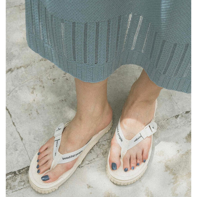 beautiful people SHAKA studious ビーチサンダル 魅了 70.0%OFF