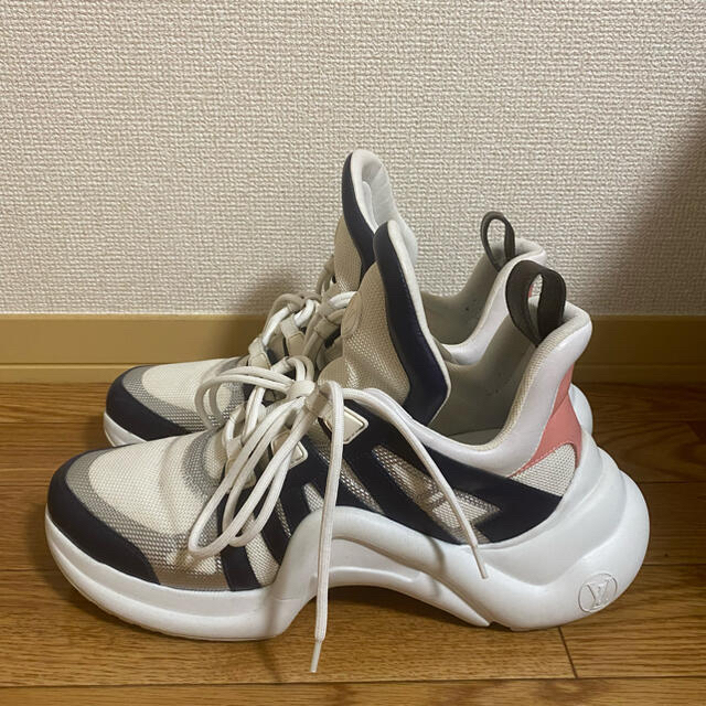 LOUIS VUITTON アークライト 42-