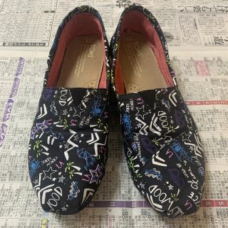 トムズ(TOMS)の美品、可愛いと思ったのに履かなかったなぁ軽くてお勧め(スリッポン/モカシン)