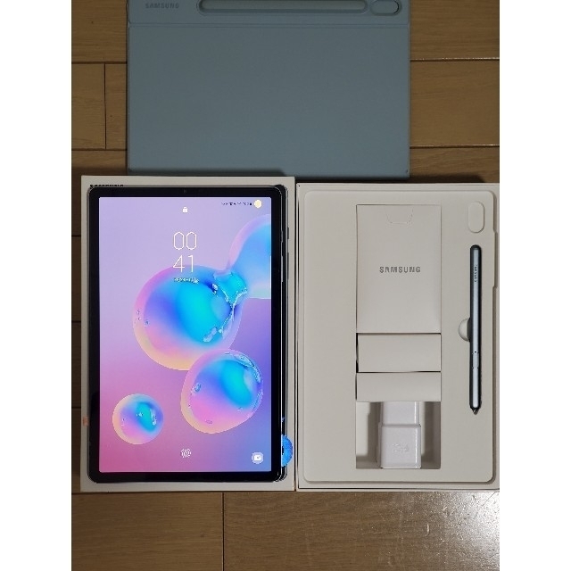 SAMSUNG(サムスン)のGalaxy Tab S6 Wi-Fi Blue (純正ケース付) スマホ/家電/カメラのPC/タブレット(タブレット)の商品写真