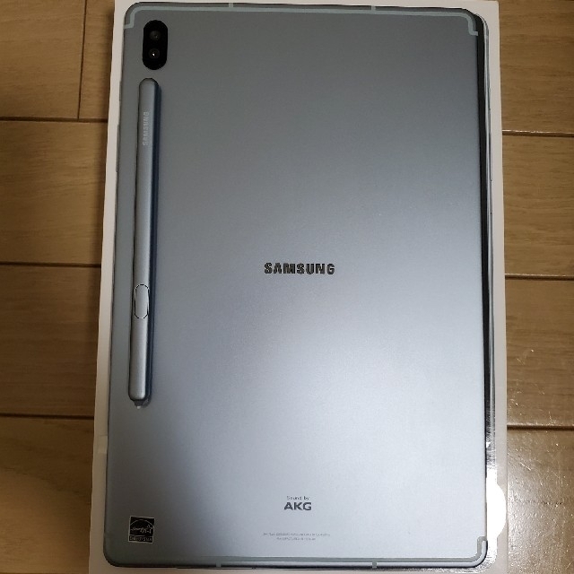 SAMSUNG(サムスン)のGalaxy Tab S6 Wi-Fi Blue (純正ケース付) スマホ/家電/カメラのPC/タブレット(タブレット)の商品写真