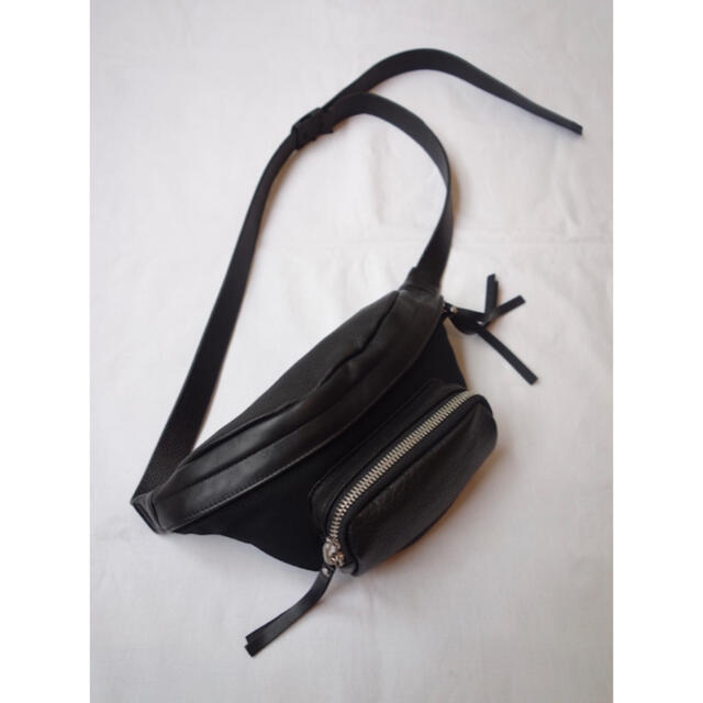 sacai(サカイ)の『VAINL ARCHIVE』×「PORTER」"FUNNY PACK-C" メンズのバッグ(ショルダーバッグ)の商品写真