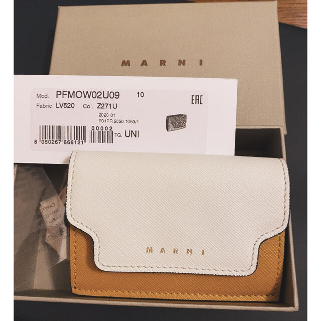 美品　正規店購入【MARNI】3つ折り財布レディース