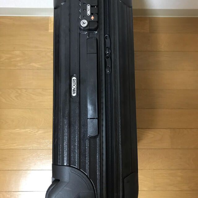 Rimowa 2輪 機内持ち込み 32L ネームタグ付き