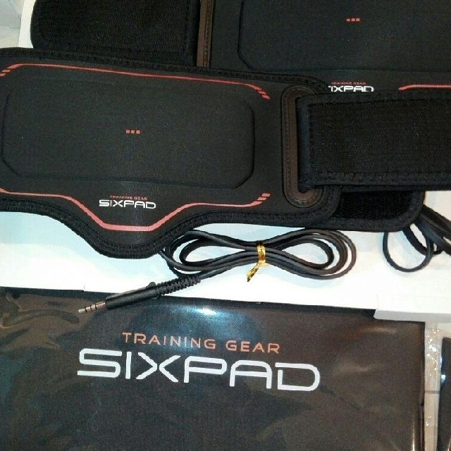 SIXPAD(シックスパッド)のシックスパット　フィットフットプラス スポーツ/アウトドアのトレーニング/エクササイズ(トレーニング用品)の商品写真