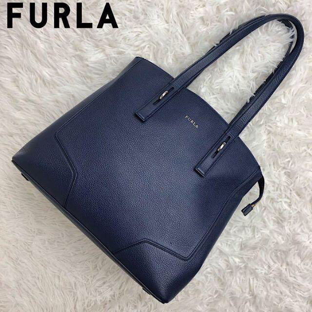 バッグ美品✨FURLA トートバッグ ペルラ レザー ネイビー 肩掛け