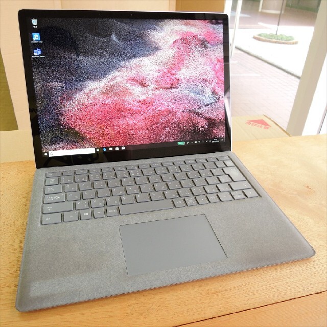 Windows10/タッチ/i5/8GB/SSD Surface laptop2