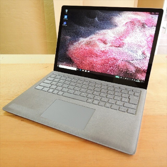Windows10/タッチ/i5/8GB/SSD Surface laptop2