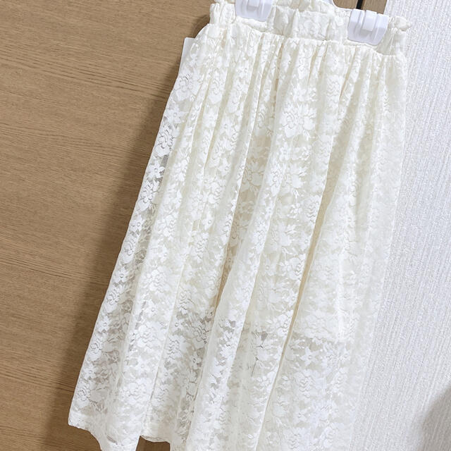 GU(ジーユー)の☆新品未使用タグ付き☆GU レースロングスカート キッズ/ベビー/マタニティのキッズ服女の子用(90cm~)(スカート)の商品写真