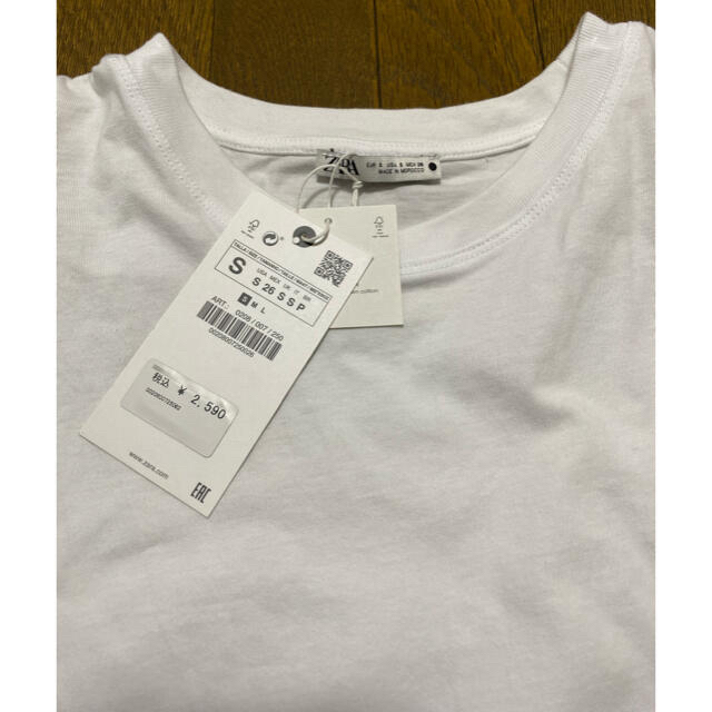 ZARA(ザラ)のZARA 肩パッドTシャツ レディースのトップス(Tシャツ(半袖/袖なし))の商品写真