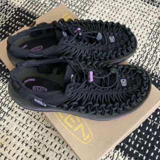 キーン(KEEN)のKEEN アウトドア　スポーツ　サンダル　24センチ　ビーチ用(その他)