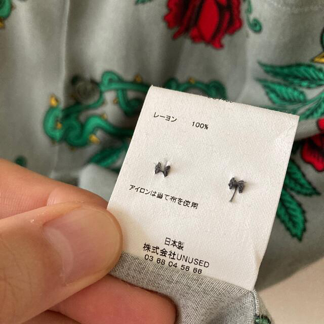 UNUSED(アンユーズド)の美品 UNUSED 18SS Rose Pattern Shirt サイズ2  メンズのトップス(シャツ)の商品写真