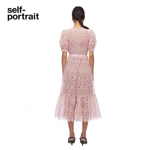 SELF PORTRAIT(セルフポートレイト)の ❤️ 正規品Selfportrait21新作新品タグ付き★ロングワンピース2色 レディースのワンピース(ロングワンピース/マキシワンピース)の商品写真