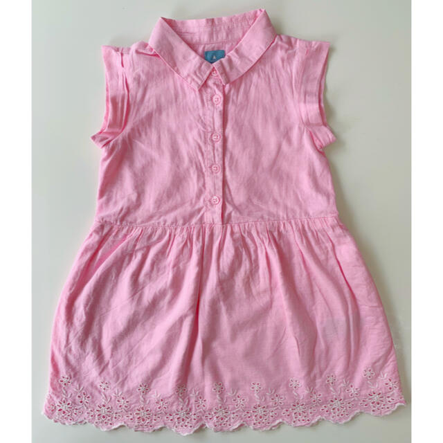 babyGAP(ベビーギャップ)のアイロン済 babyGAP ピンク色ワンピース 女児 100cm スカラップ キッズ/ベビー/マタニティのキッズ服女の子用(90cm~)(ワンピース)の商品写真