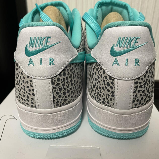 NIKE(ナイキ)のnike air force 1 メンズの靴/シューズ(スニーカー)の商品写真