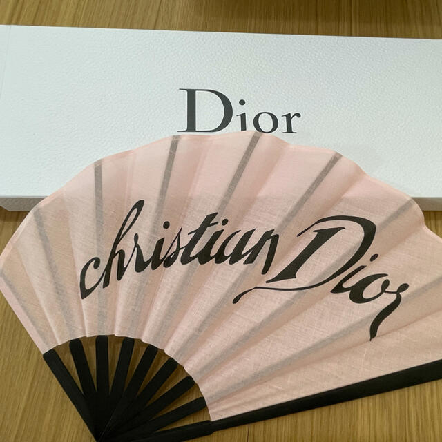 Christian Dior(クリスチャンディオール)のDior ミスディオール　扇子　ノベルティ　非売品ギフト エンタメ/ホビーのコレクション(ノベルティグッズ)の商品写真