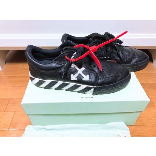 オフホワイト(OFF-WHITE)の【美品】クリーニング済off-whiteレザースニーカー(スニーカー)