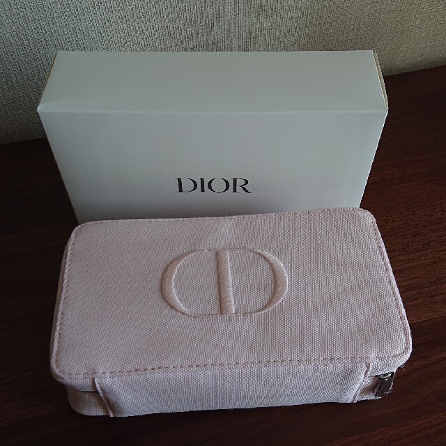 Dior(ディオール)のディオール ノベルティ ポーチ レディースのファッション小物(ポーチ)の商品写真