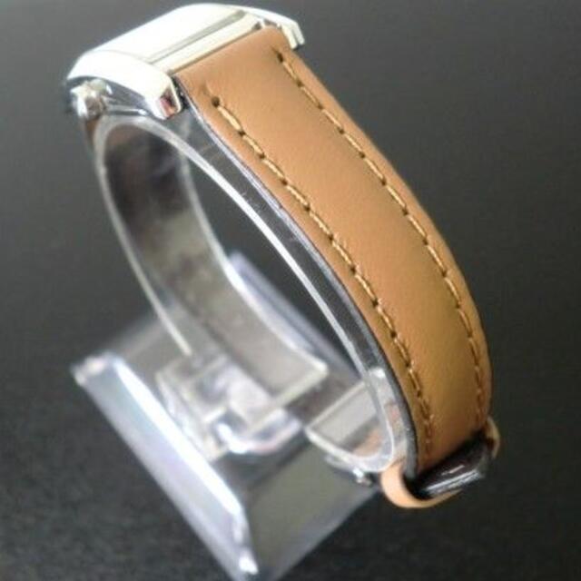 【稼働品】FURLA スクウェア　シルバー文字盤　レディース腕時計 レディースのファッション小物(腕時計)の商品写真