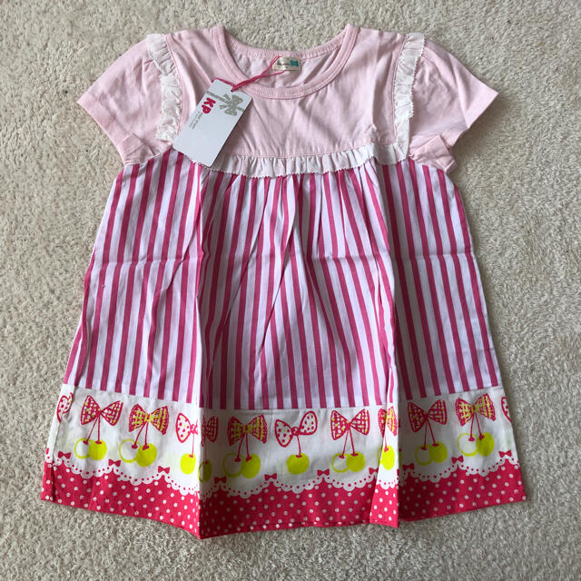 KP(ニットプランナー)の新品　KP ニットプランナー　130 キッズ/ベビー/マタニティのキッズ服女の子用(90cm~)(Tシャツ/カットソー)の商品写真