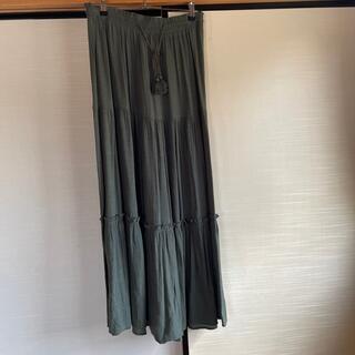エイチアンドエイチ(H&H)のH＆M ロングスカート カーキ色 サイズ40(ロングスカート)