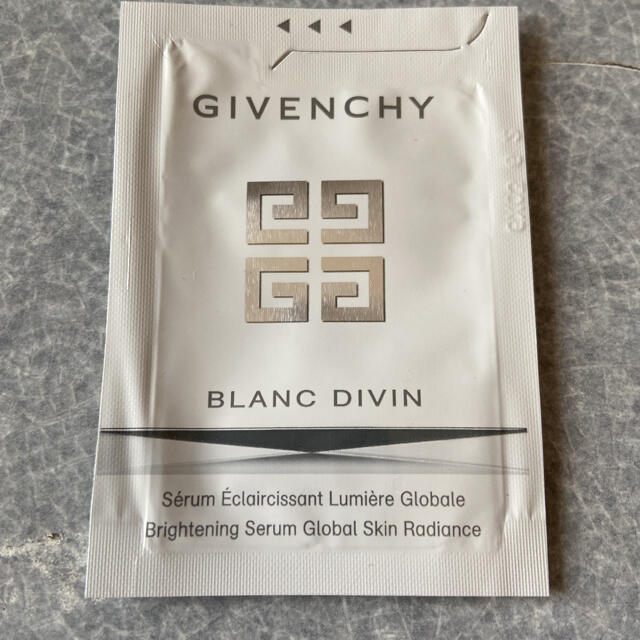 GIVENCHY(ジバンシィ)のGIVENCHY ジバンシー ルージュ･美容液 サンプルセット コスメ/美容のキット/セット(サンプル/トライアルキット)の商品写真