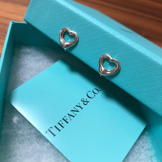 ティファニー(Tiffany & Co.)のTiffany & Co. オープンハートスタッドイヤリング(イヤリング)