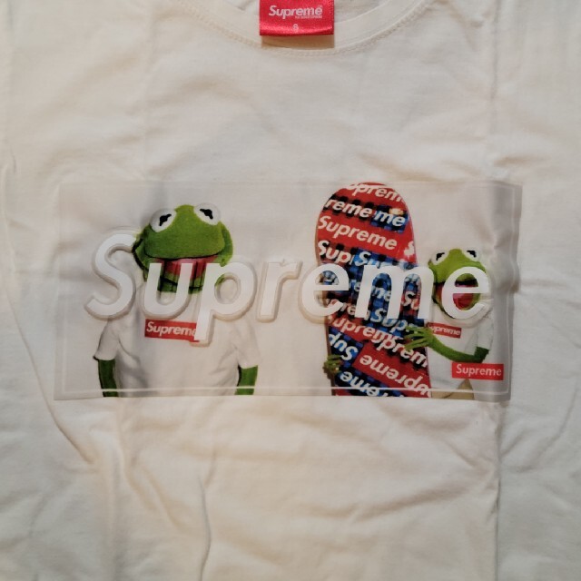 Supreme(シュプリーム)の専用Supreme　Tシャツ　ユニセックス レディースのトップス(シャツ/ブラウス(半袖/袖なし))の商品写真