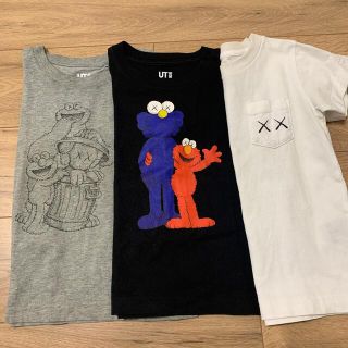 ユニクロ(UNIQLO)のUNIQLO カウズ✖️セサミストリート　100cm 3枚セット(Tシャツ/カットソー)