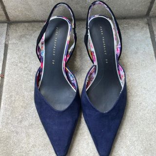 ザラ(ZARA)のZARA 紺色 サンダル 23cm(サンダル)