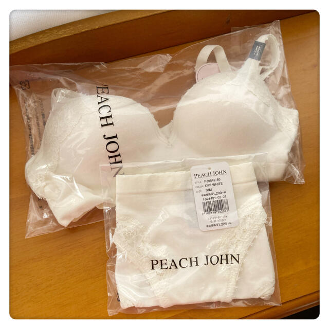 PEACH JOHN(ピーチジョン)のピーチジョン　ミラクルワークブラ① レディースの下着/アンダーウェア(ブラ&ショーツセット)の商品写真