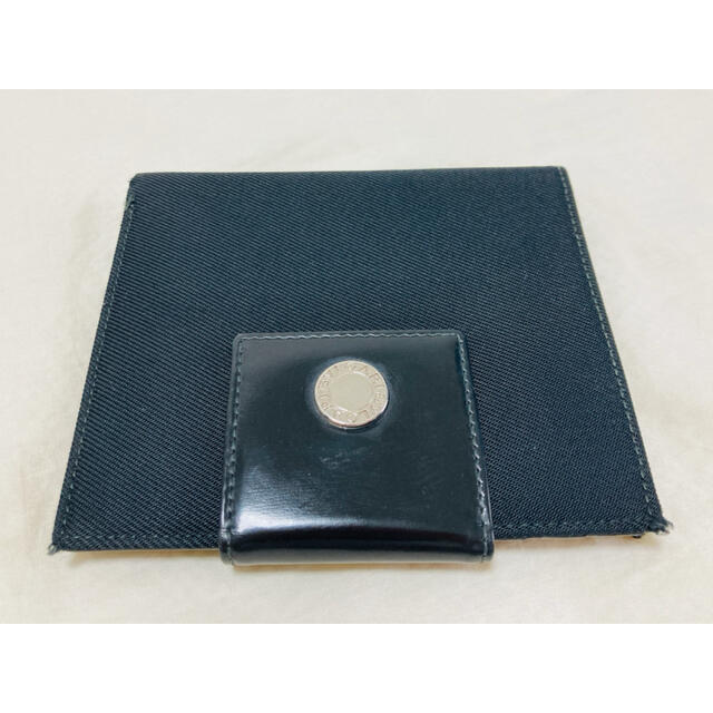 BVLGARI(ブルガリ)の専用☆BVLGARI☆  二つ折り財布　ブラック メンズのファッション小物(折り財布)の商品写真