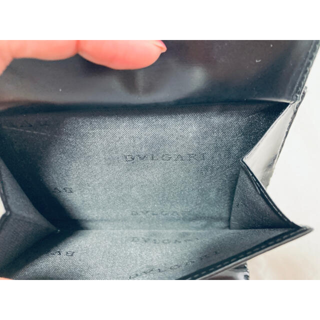 BVLGARI(ブルガリ)の専用☆BVLGARI☆  二つ折り財布　ブラック メンズのファッション小物(折り財布)の商品写真