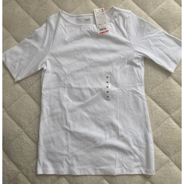 UNIQLO(ユニクロ)の((値下げ))ユニクロ　コットンボートネックTシャツ レディースのトップス(Tシャツ(半袖/袖なし))の商品写真