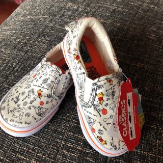 ヴァンズ(VANS)のvans プーさんコラボスリッポン　16センチ(スニーカー)