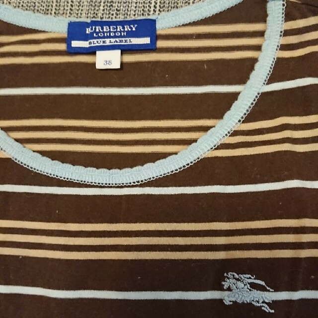 BURBERRY BLUE LABEL(バーバリーブルーレーベル)のレディースTシャツ レディースのトップス(Tシャツ(半袖/袖なし))の商品写真