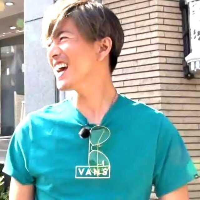VANS - L キムタク着用 VANS EASY BOX Tシャツ の通販 by Blue VANS - L キムタク着用 VANS EASY BOX Tシャツ の通販 by Blue