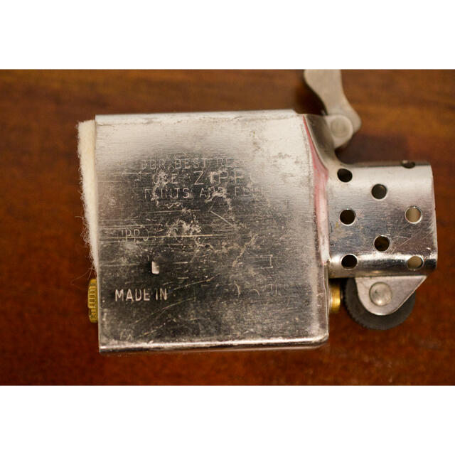 ZIPPO(ジッポー)のライター　zippo　BRADFORD.PA.　花柄 メンズのファッション小物(タバコグッズ)の商品写真