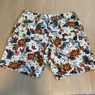 ビームス(BEAMS)のBEAMS ショートパンツ　M 柄　♪激安出品中♪(ショートパンツ)