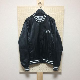 チャンピオン(Champion)の古着 champion ナイロンスタジャン ブラック NYC(スタジャン)