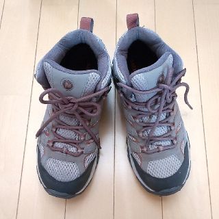 メレル(MERRELL)の登山靴　レディース23.5　(登山用品)