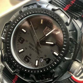 ルミノックス(Luminox)の未使用に近いLUMI NOX ref0201ブラックアウトバッテリ済46200円(腕時計(アナログ))