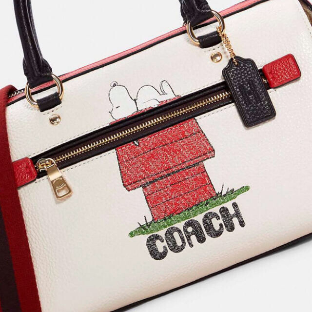 COACH(コーチ)のスヌーピー♡コーチ コラボ　ショルダーバック レディースのバッグ(ショルダーバッグ)の商品写真