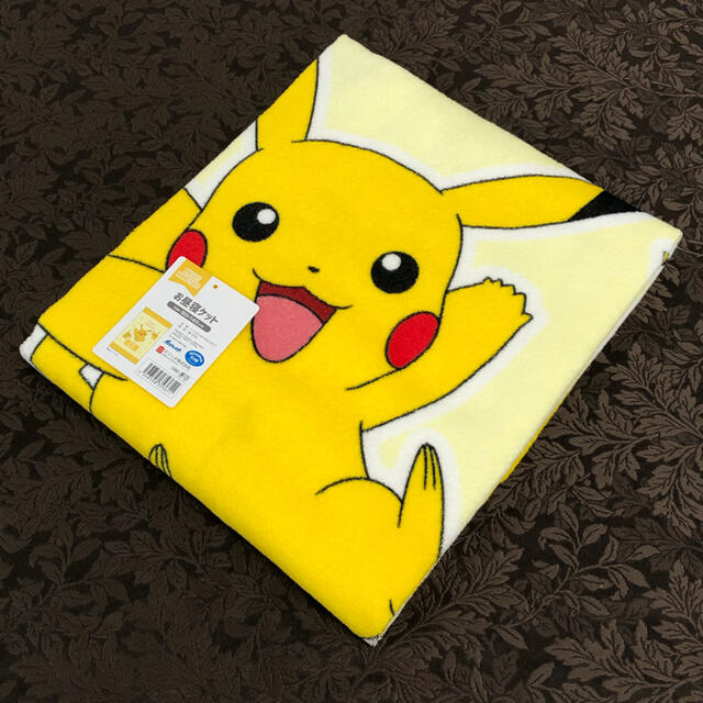 ポケモン(ポケモン)のピカチュウ　お昼寝ケット キッズ/ベビー/マタニティの寝具/家具(タオルケット)の商品写真