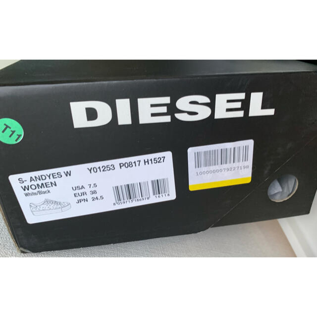 DIESEL(ディーゼル)のディーゼル　レディース　スニーカー レディースの靴/シューズ(スニーカー)の商品写真