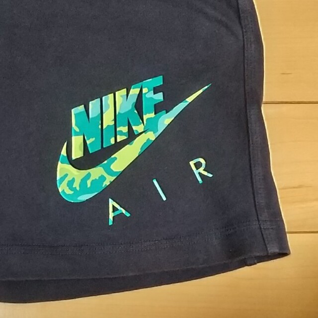 NIKE(ナイキ)のNIKE ナイキ  短パン  140 キッズ/ベビー/マタニティのキッズ服女の子用(90cm~)(パンツ/スパッツ)の商品写真