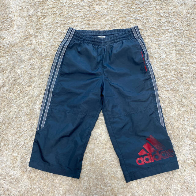 adidas(アディダス)のAdidas 着丈　ハーフパンツ キッズ/ベビー/マタニティのキッズ服男の子用(90cm~)(パンツ/スパッツ)の商品写真